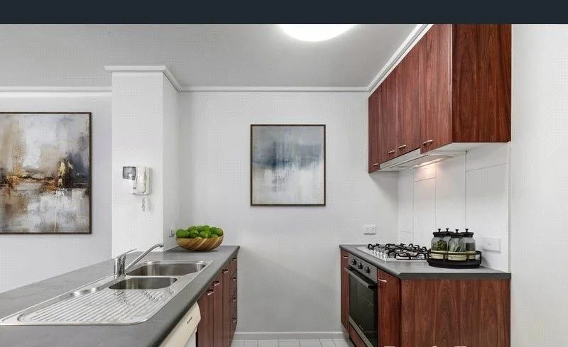 511/668 Bourke Street, Melbourne VIC 3000 photo 2