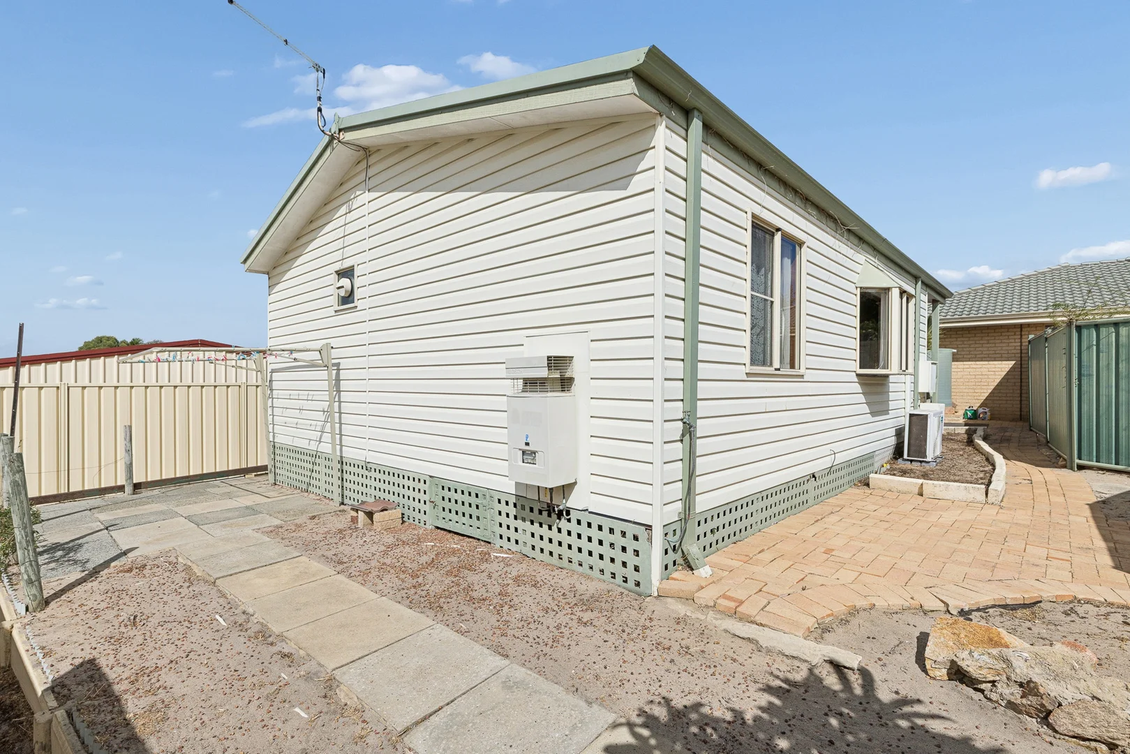 Additional image 3 of 29B Casuarina Drive, Halls Head WA 6210