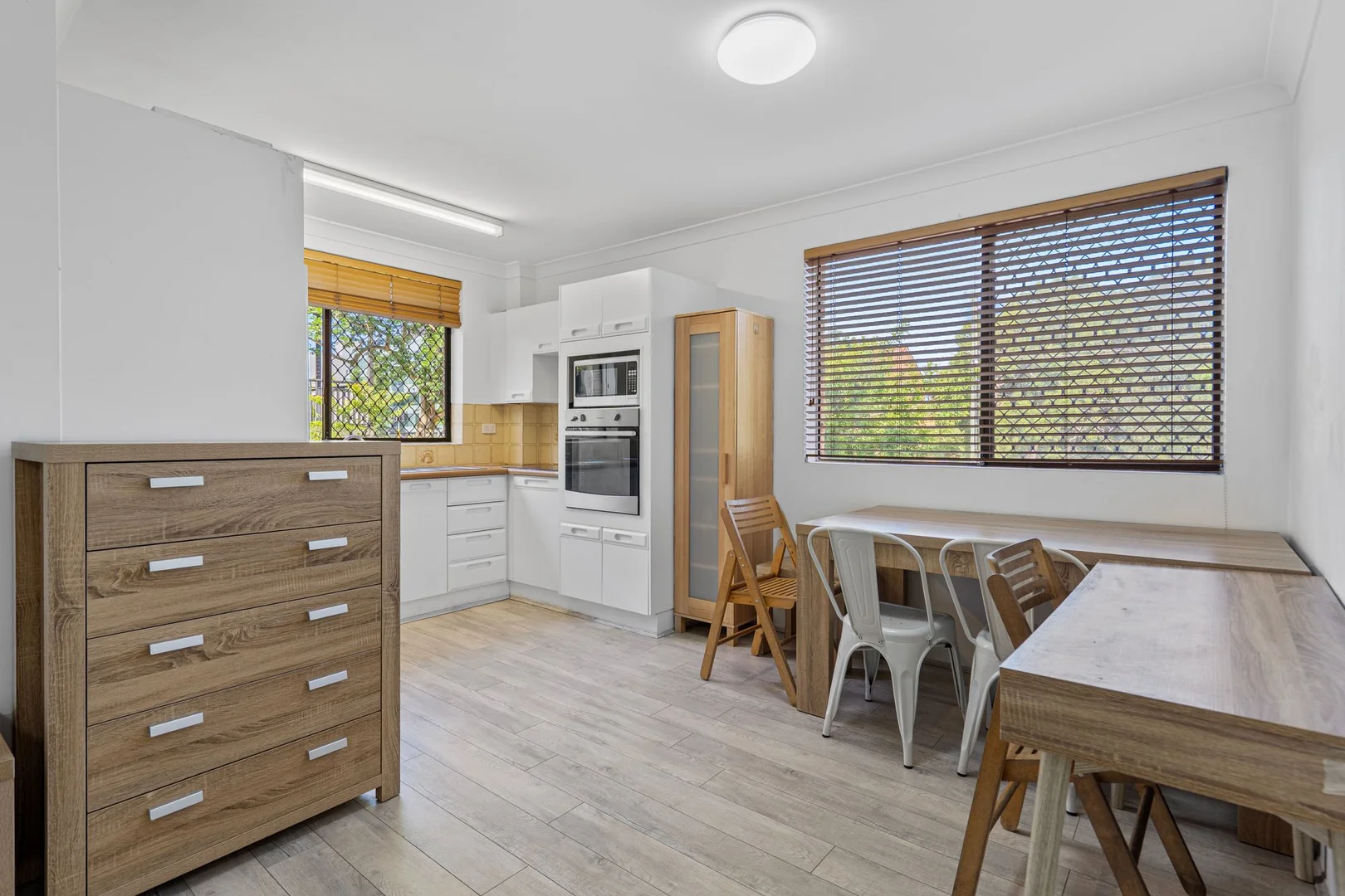 Additional image 3 of 1/11 Foxton St, Indooroopilly QLD 4068