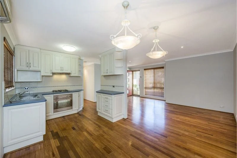 3/6 Valentine Av, Dianella WA 6059