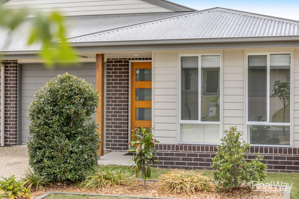 2/4 Wolff Street, Cotswold Hills QLD 4350