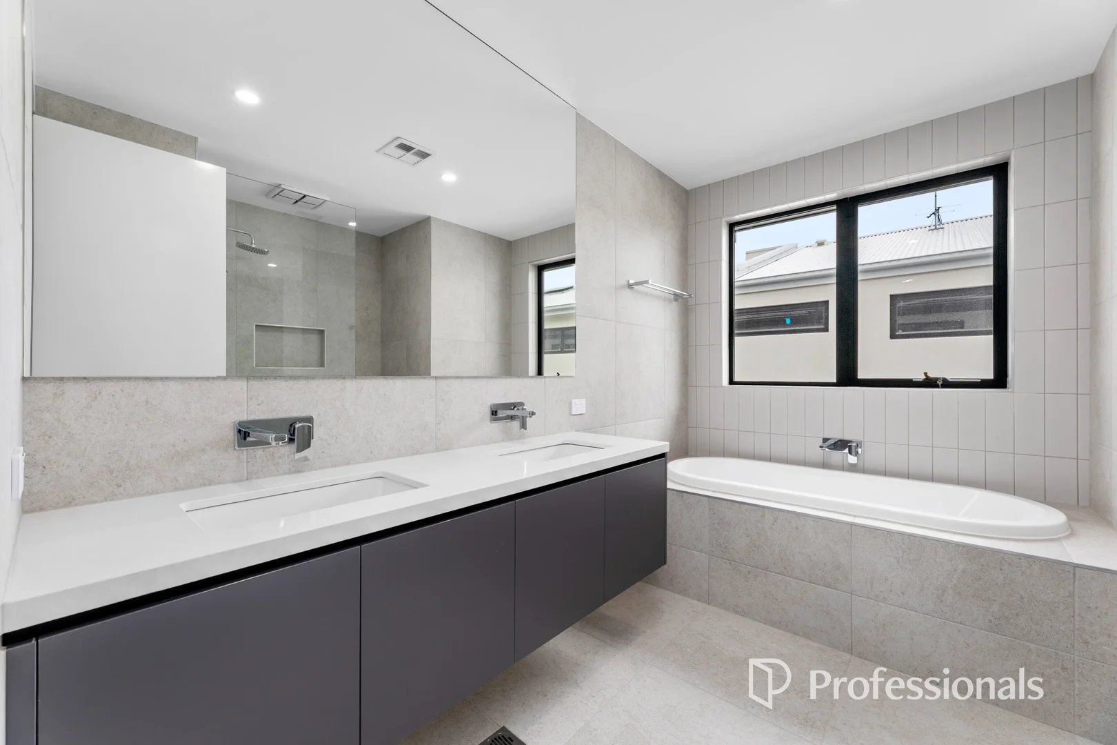 Additional image 11 of 39b Parkmore Road, Bentleigh East VIC 3165