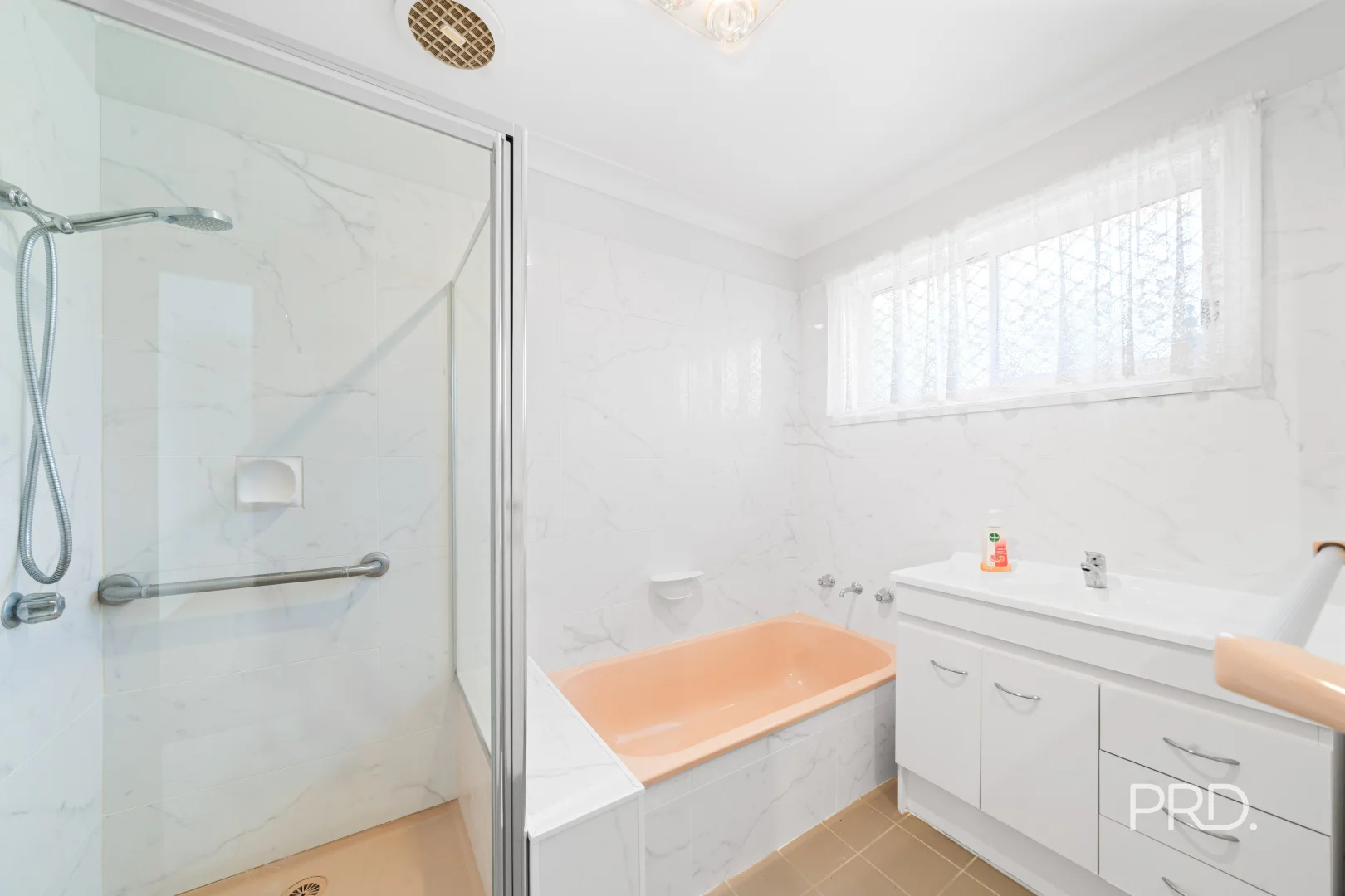 Additional image 7 of 2 Kobi Pl, Glenfield Park NSW 2650