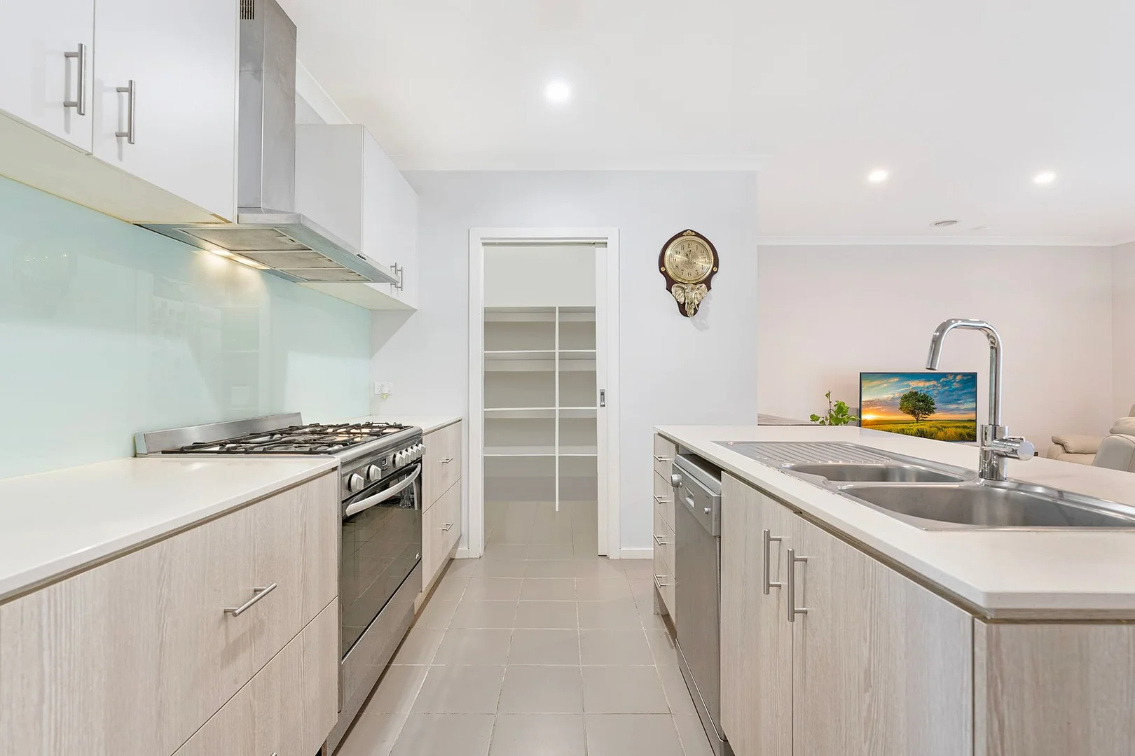 Additional image 3 of 19 Jutland Close, Clyde North VIC 3978
