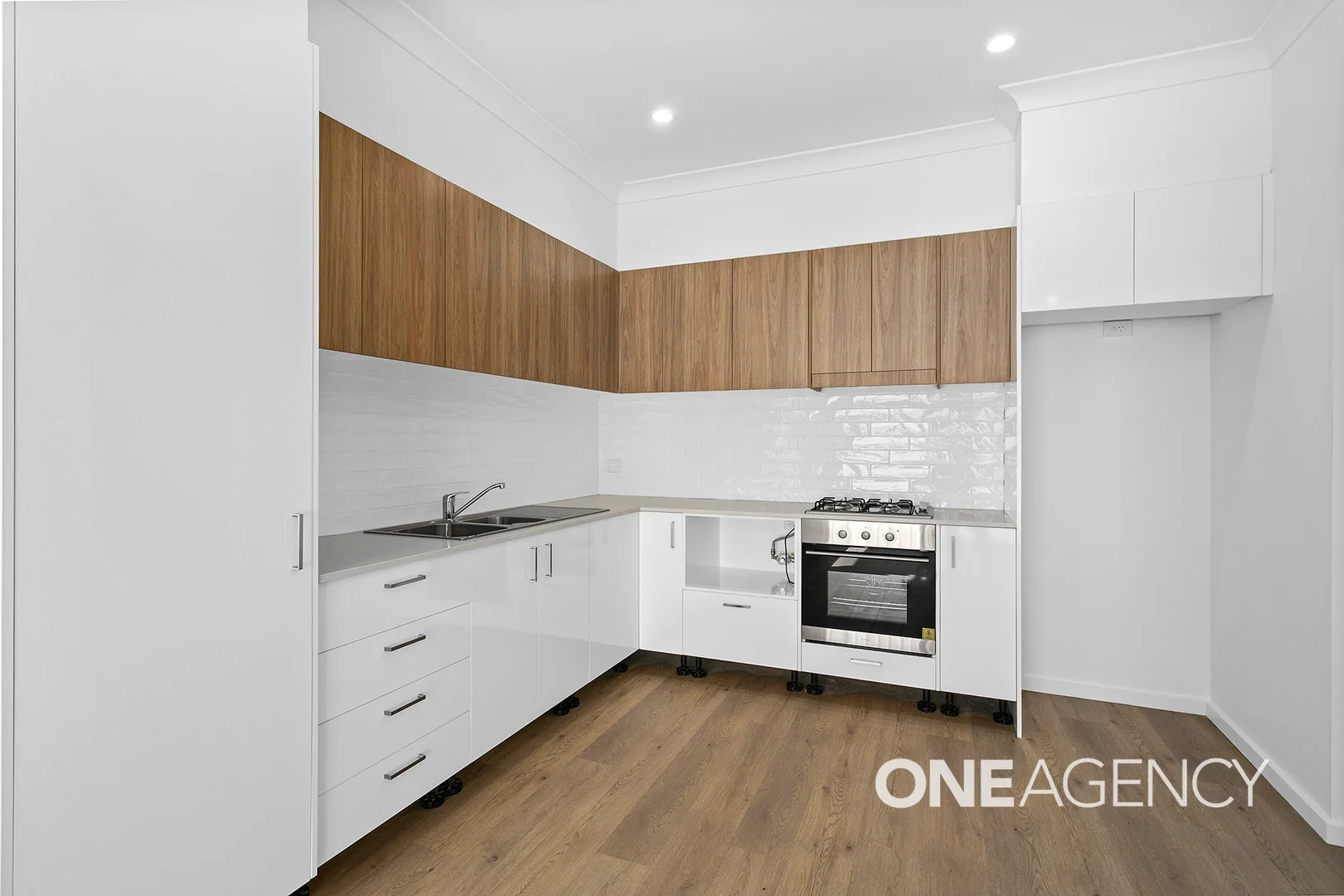 Additional image 2 of 4/72 Kingston Street, Oak Flats NSW 2529