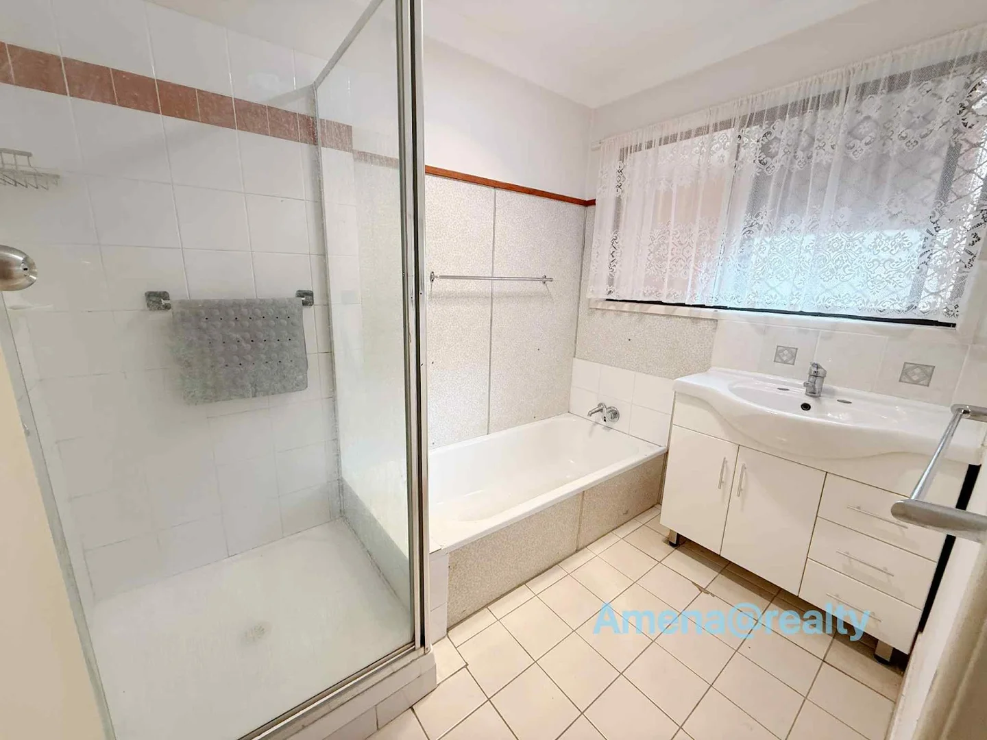 Additional image 6 of 271 Old Logan Road, Camira QLD 4300