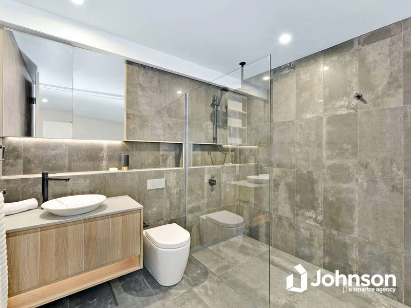 Additional image 8 of 7/25 Wooloowin Avenue, Wooloowin QLD 4030