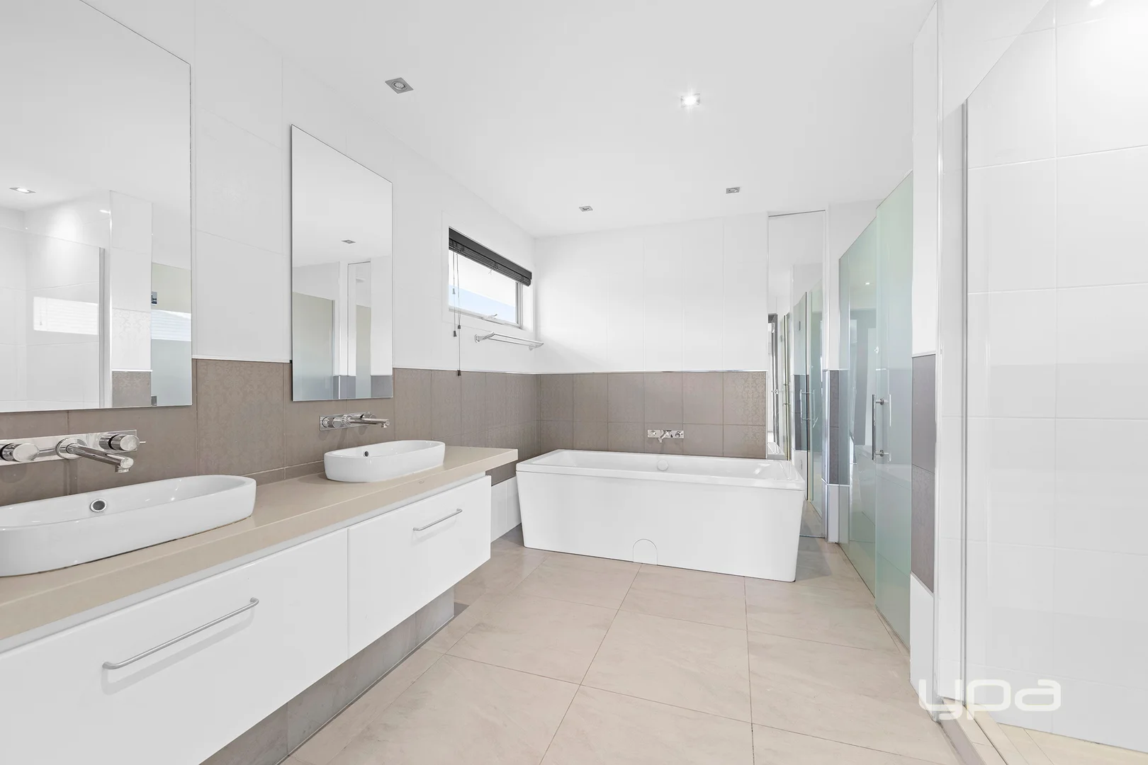 Additional image 11 of 4 Seine Place, Caroline Springs VIC 3023