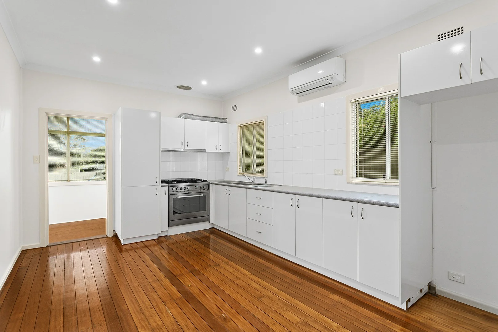188 Sylvania Road, Miranda NSW 2228