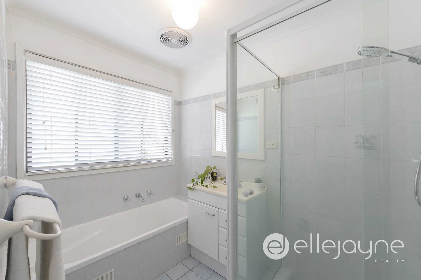 Additional image 12 of 38 Regent St, Bonnells Bay NSW 2264