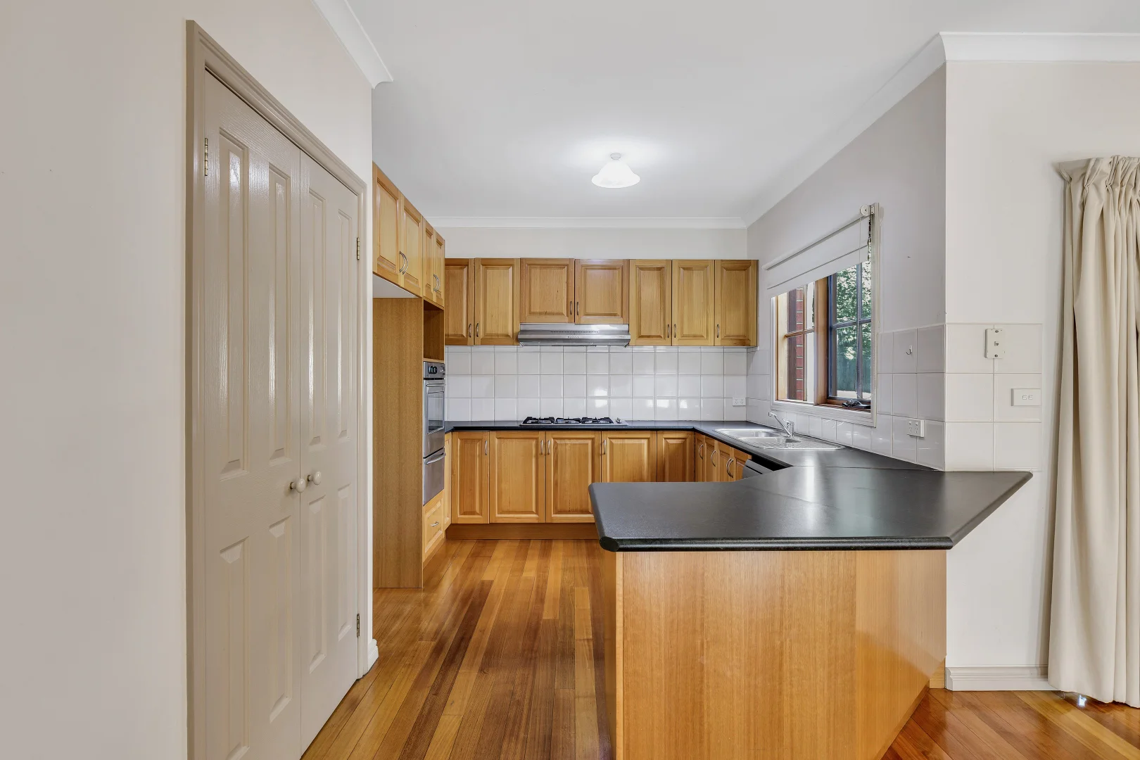 Additional image 2 of 3/15 Cedric Street, Ivanhoe East VIC 3079