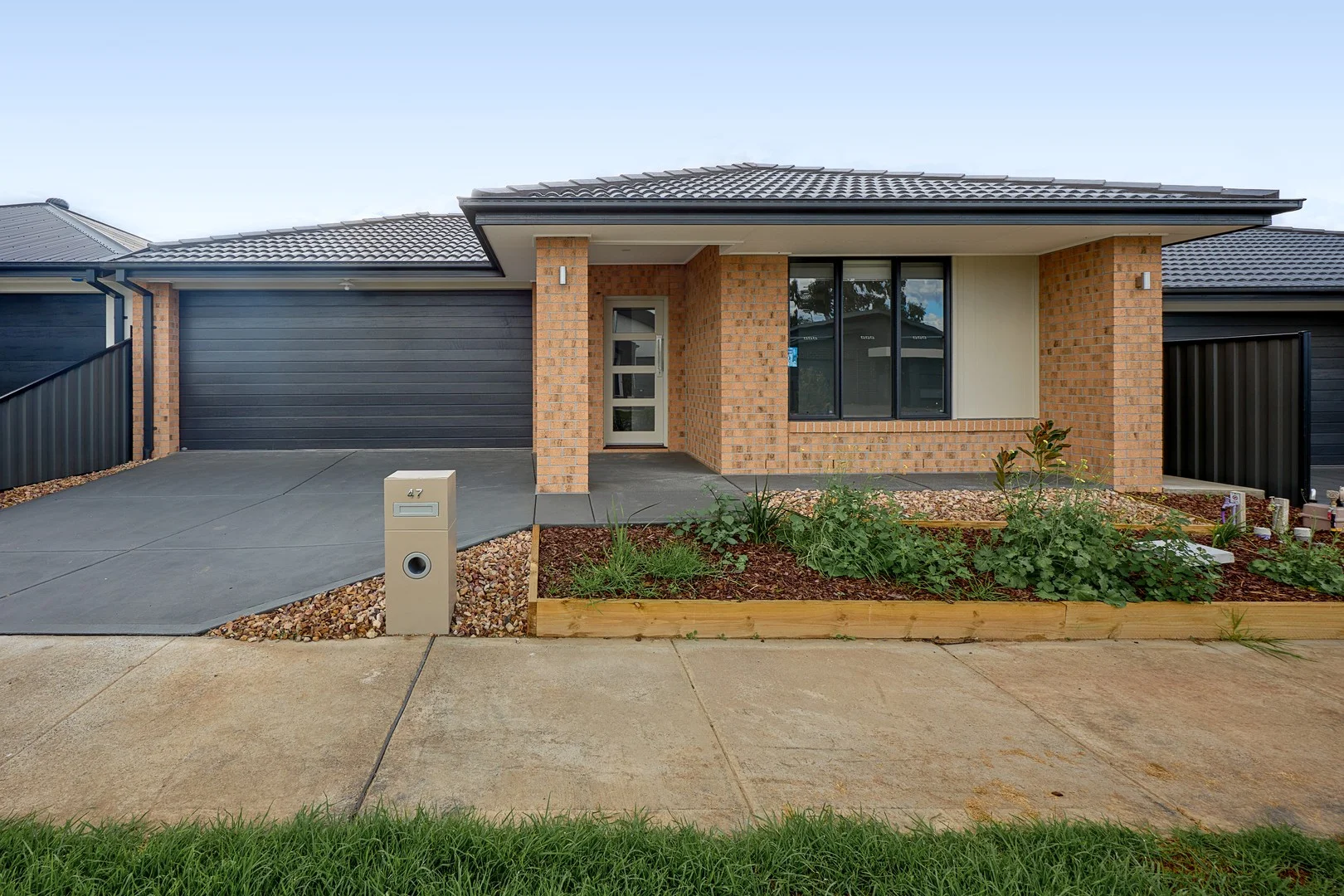 47 Templetonia Circuit, Mickleham VIC 3064