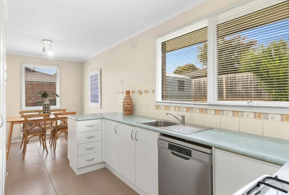 35 Walpole Avenue, Belmont VIC 3216 photo 2