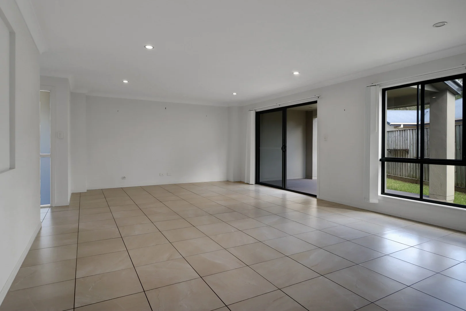 Additional image 17 of 2/6 Sandalwood Street, Thornlands QLD 4164