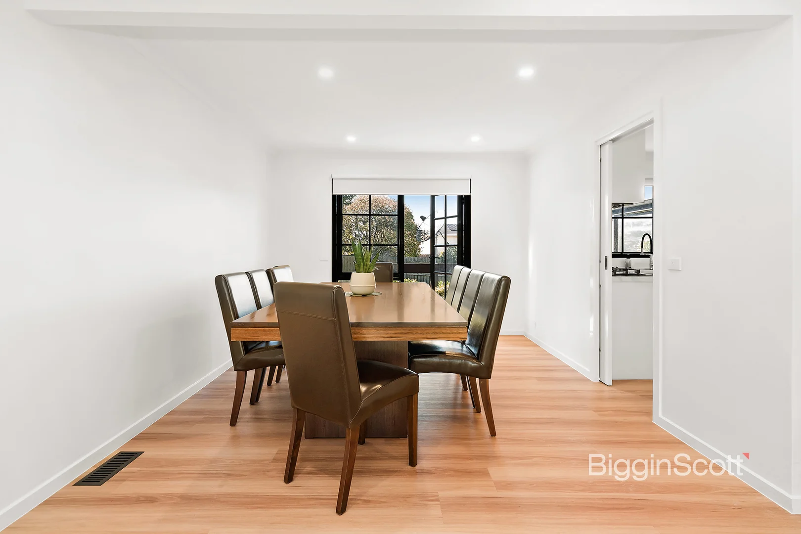 Additional image 2 of 10 Alkira Court, Wantirna VIC 3152