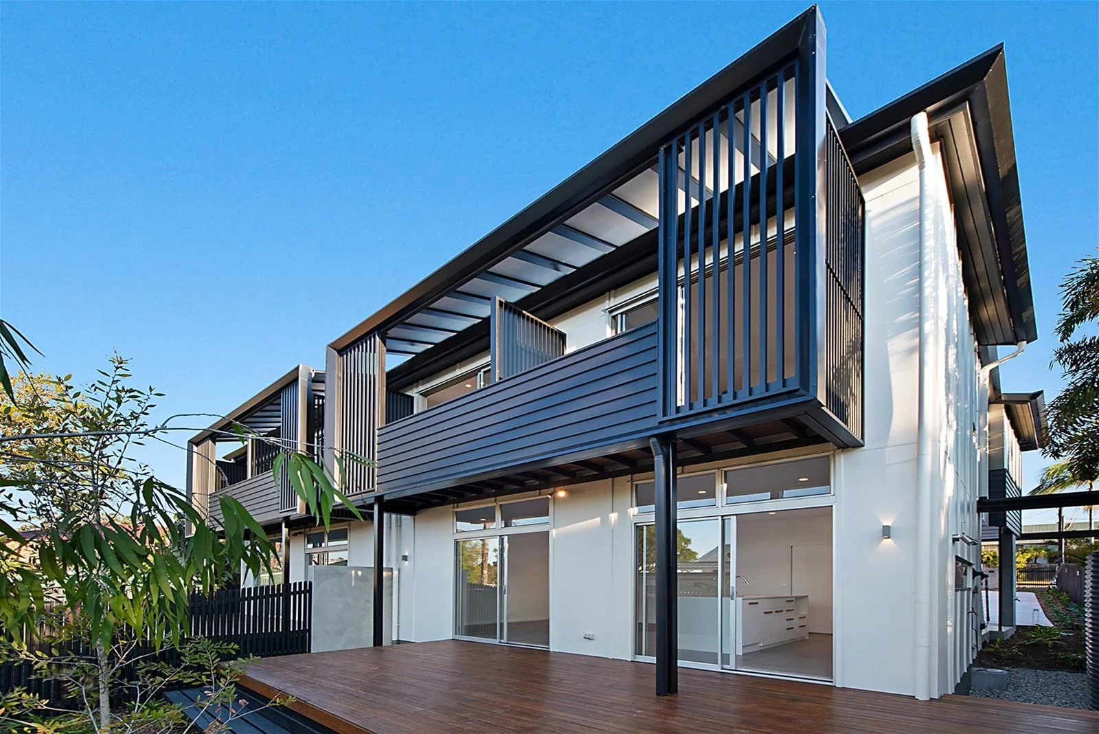 24A Brassey Street, Fairfield QLD 4103