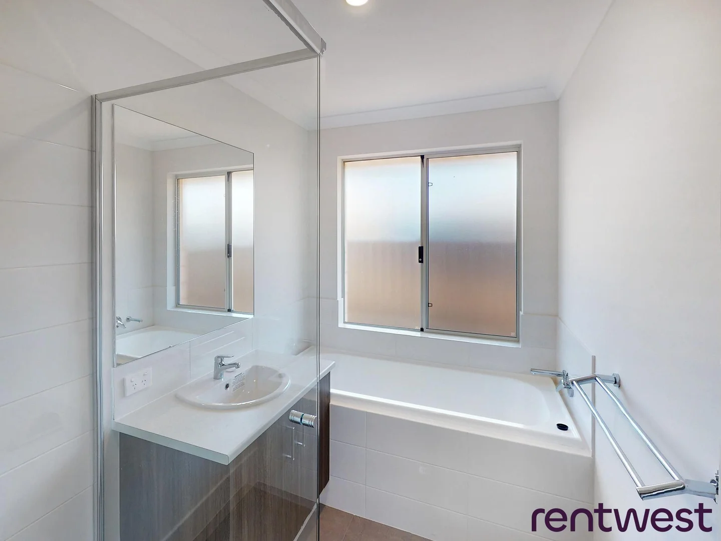 Additional image 10 of 33 Coronado Way, Madora Bay WA 6210