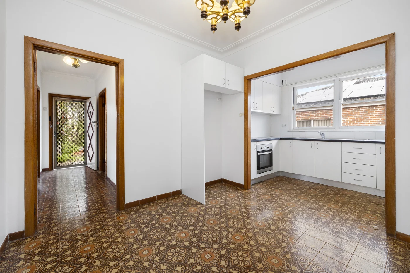 37 Grimson Crescent, Liverpool NSW 2170