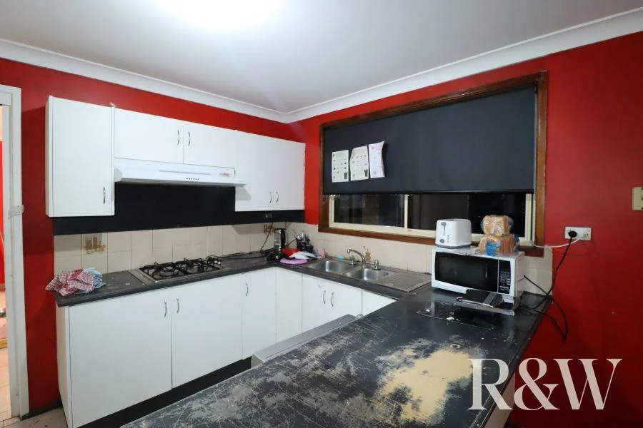 Additional image 2 of 99 Explorers Way, St Clair NSW 2759