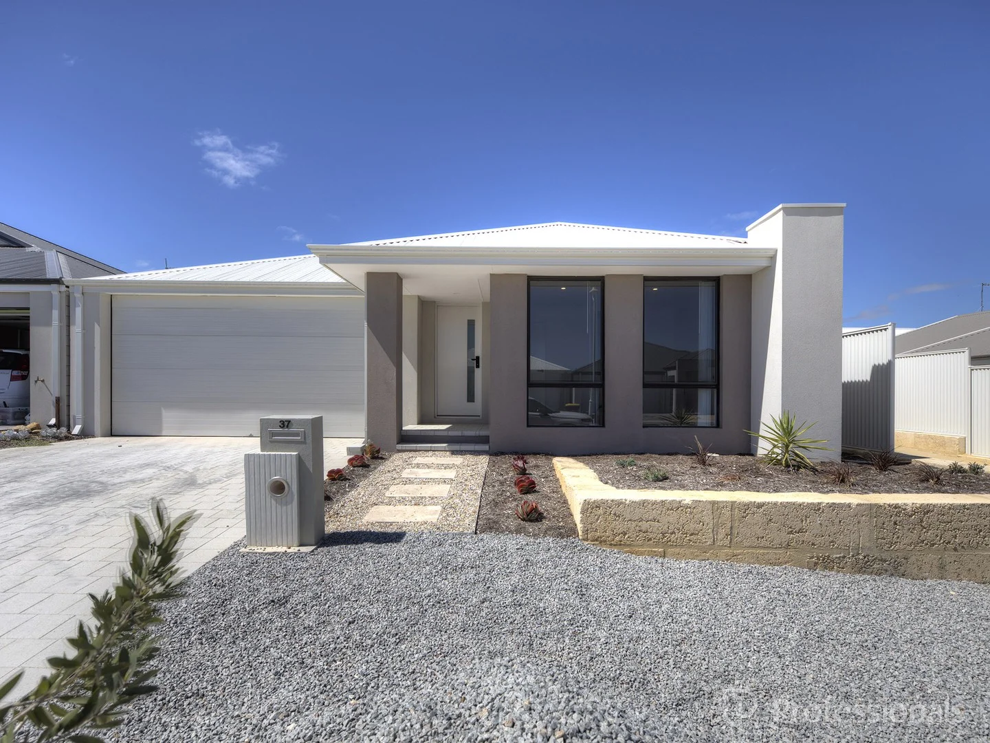 37 Geordie Loop, Eglinton WA 6034