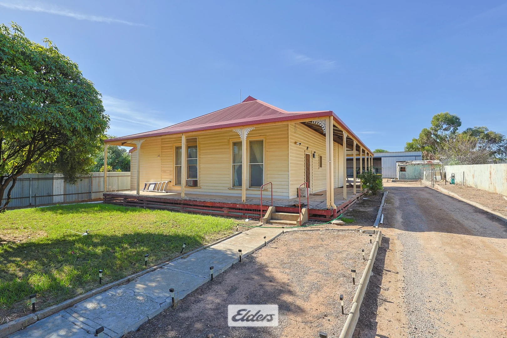21 Farrell Street, Ouyen VIC 3490