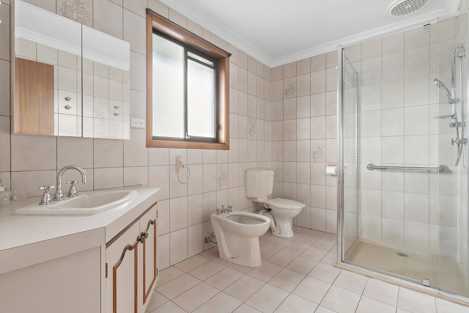 Additional image 13 of 3 Glenview Court, Avondale Heights VIC 3034