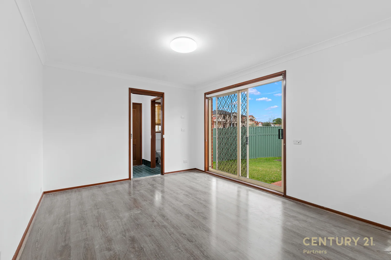 Additional image 3 of 31 Timothy Place, Edensor Park NSW 2176
