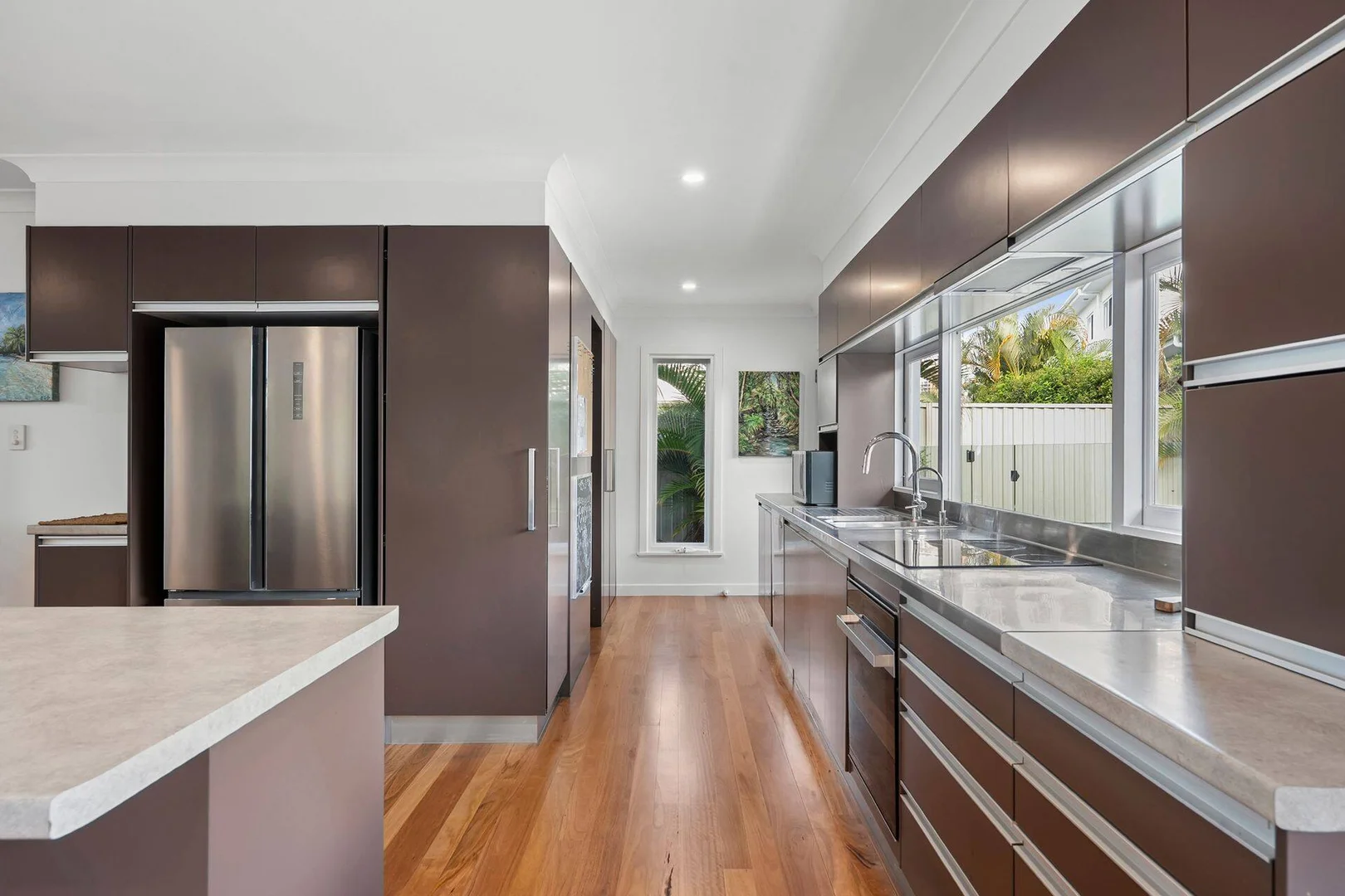 Additional image 4 of 7 Ilkinia Avenue, Broadbeach Waters QLD 4218