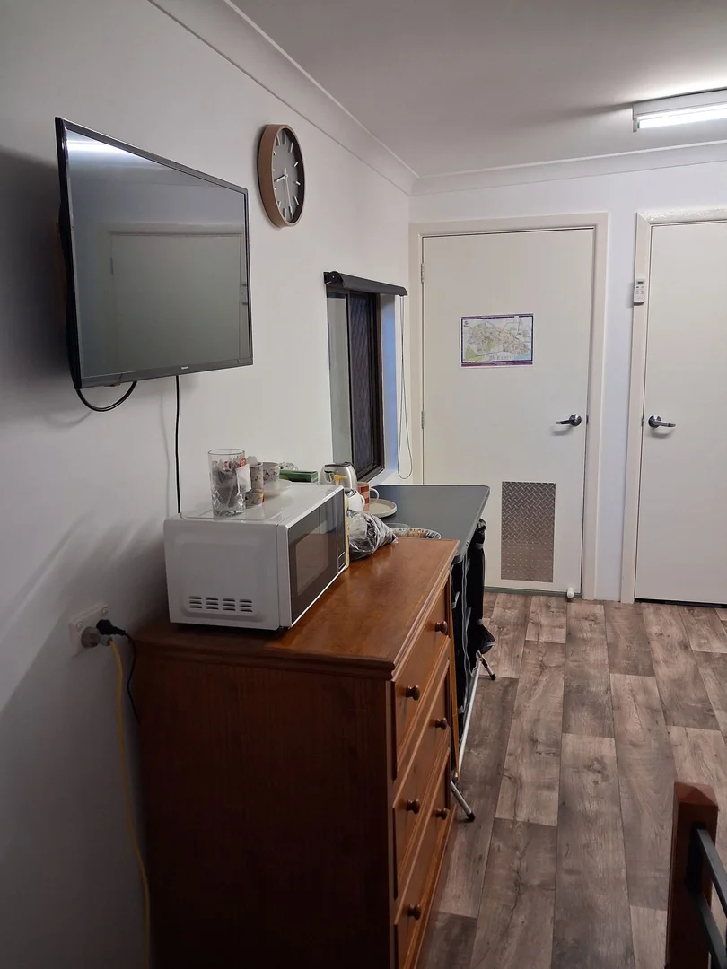 123 Cartledge ave, Whyalla Stuart SA 5608 photo 4