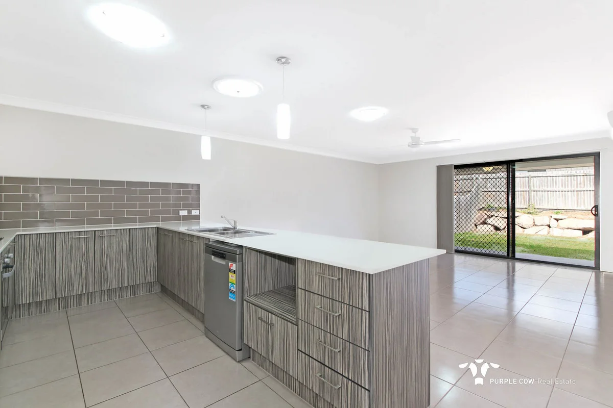 1/6 Richmond Terrace, Plainland QLD 4341 photo 3