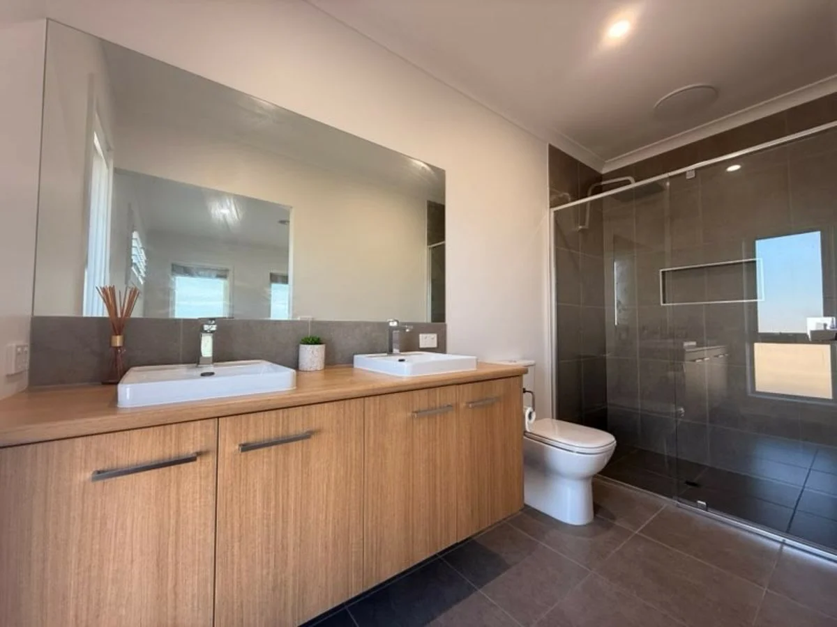 Additional image 9 of 5 Lady Harriet Drive, Lakes Entrance VIC 3909