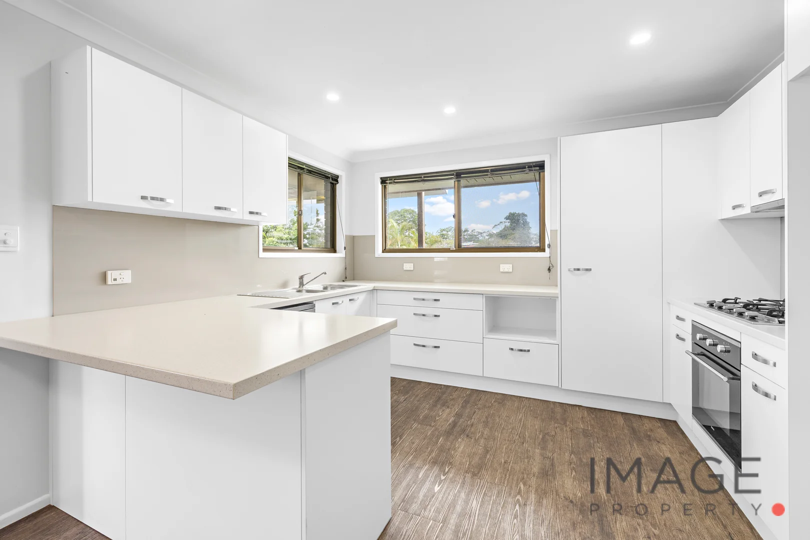 Additional image 6 of 8 Sportsground St, Redcliffe QLD 4020