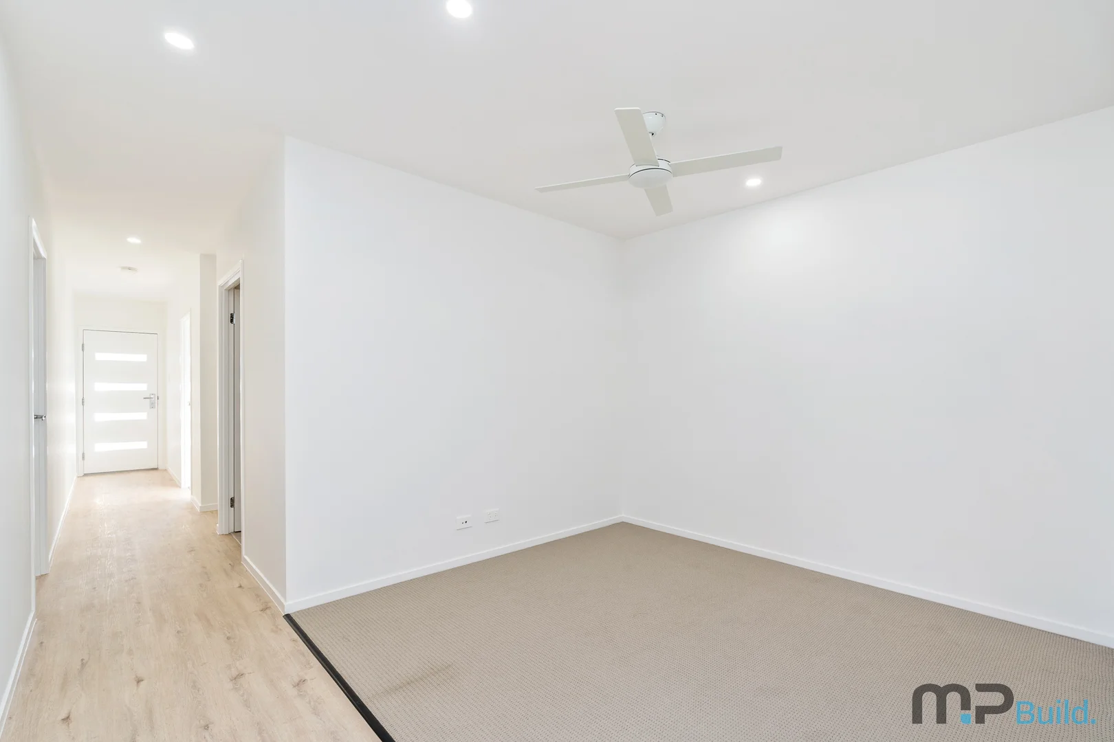 Additional image 6 of 2/122b Bideford Street, Torquay QLD 4655