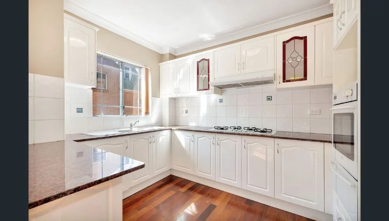Glen St, Marrickville NSW 2204