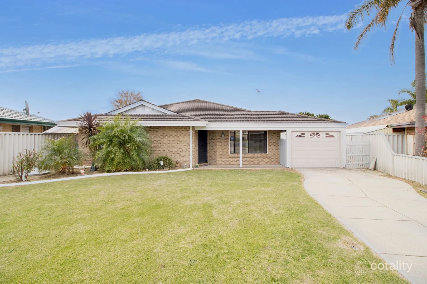 5 Grace Ct, Cooloongup WA 6168