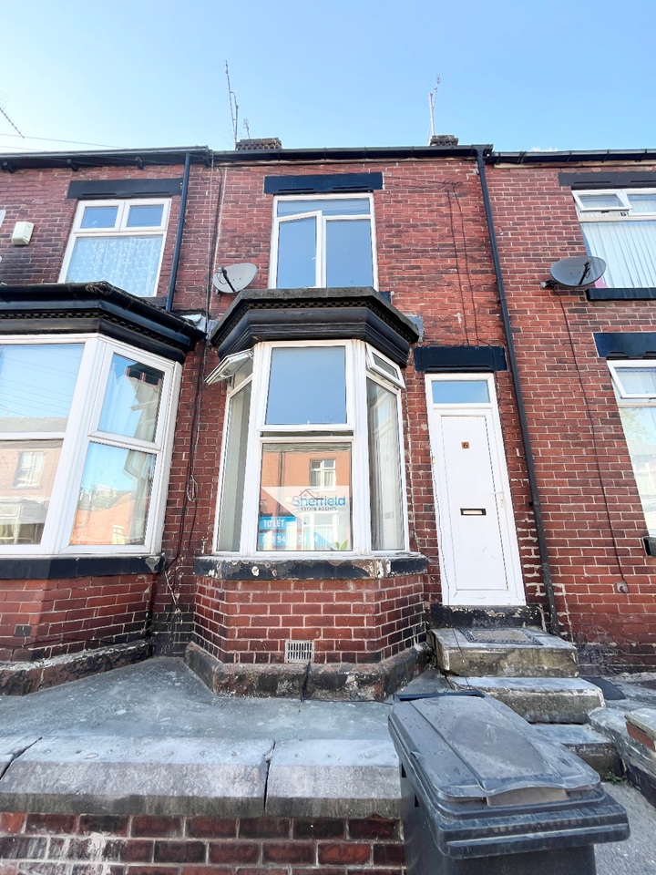 3 Bed Terraced House, Harwell Road, S8, N1 7GU