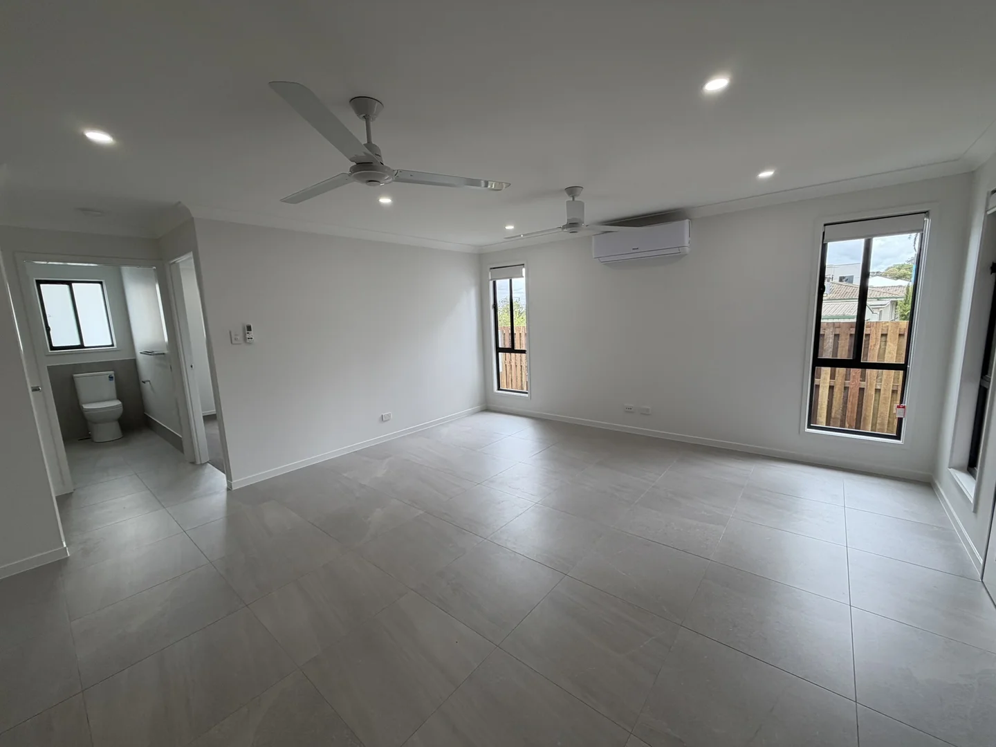 Additional image 4 of 560B West Street, Kearneys Spring QLD 4350