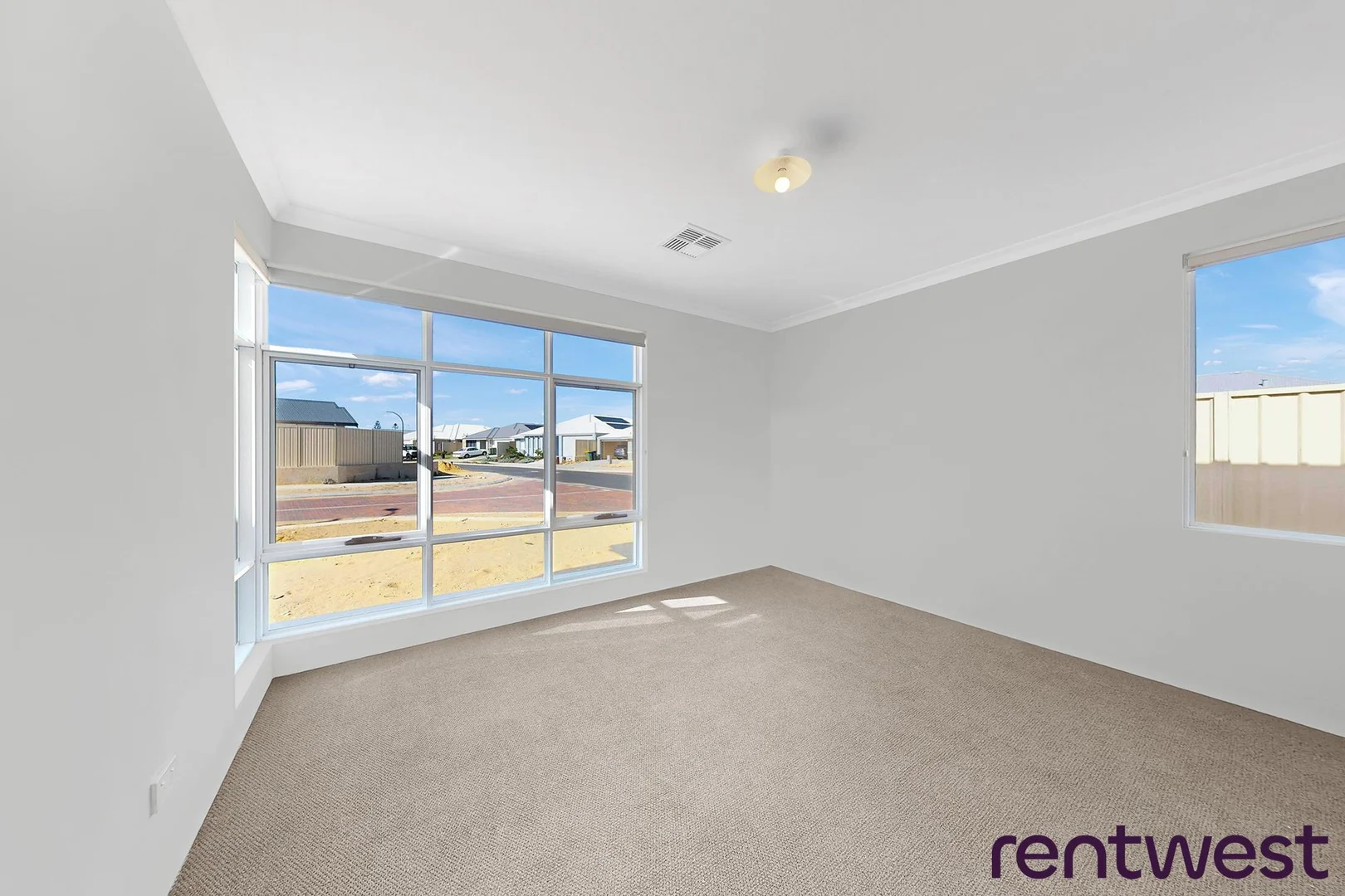 7 Medina Way, Dawesville WA 6211 photo 2