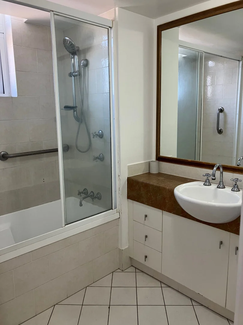 Additional image 10 of 1081/2623-2633 Gold Coast Highway, Broadbeach QLD 4218