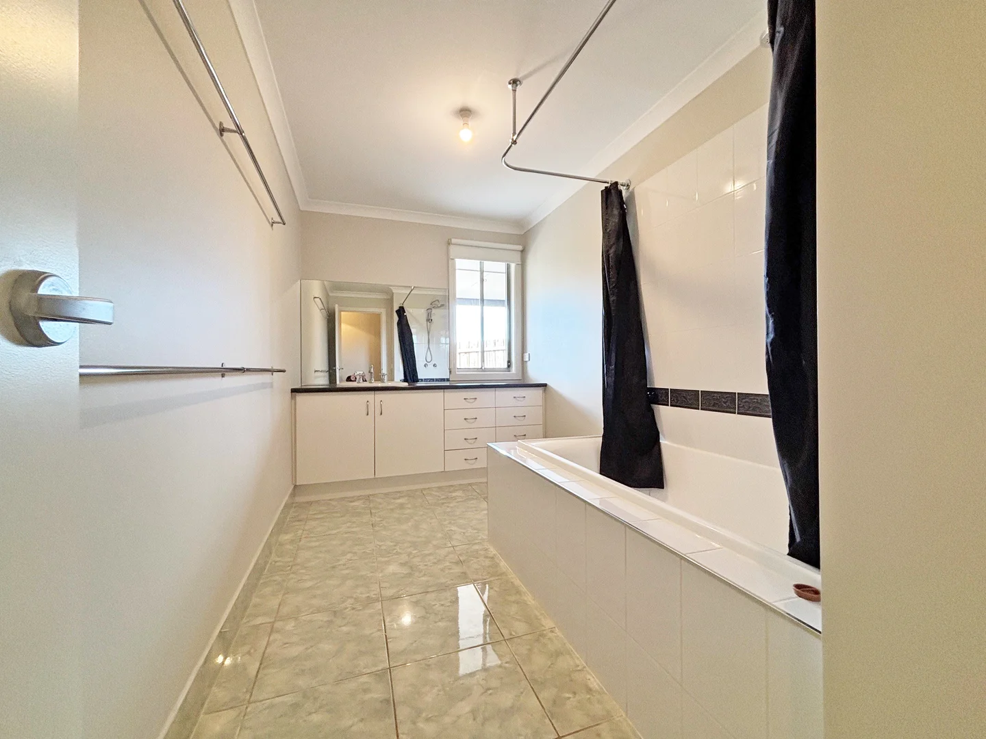Additional image 10 of 33 Dawson Drive, Warragul VIC 3820