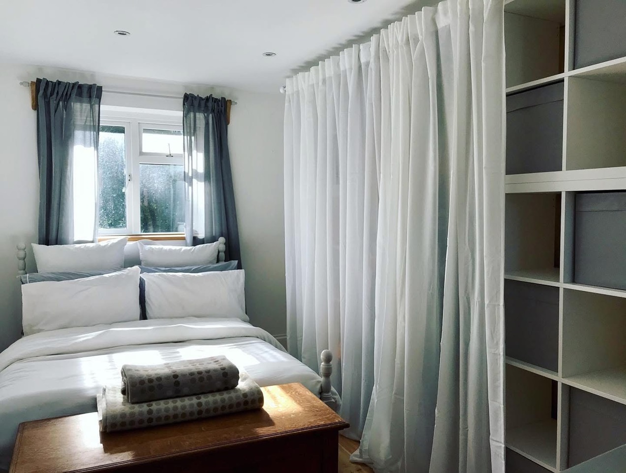 1 Bed Semi-Detached House, Ashdene Close, CF5, N1 7GU