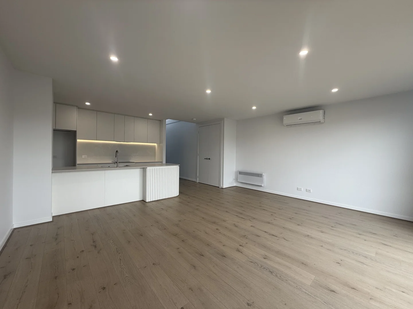 Additional image 3 of 1 Stitch Walk, Fraser Rise VIC 3336