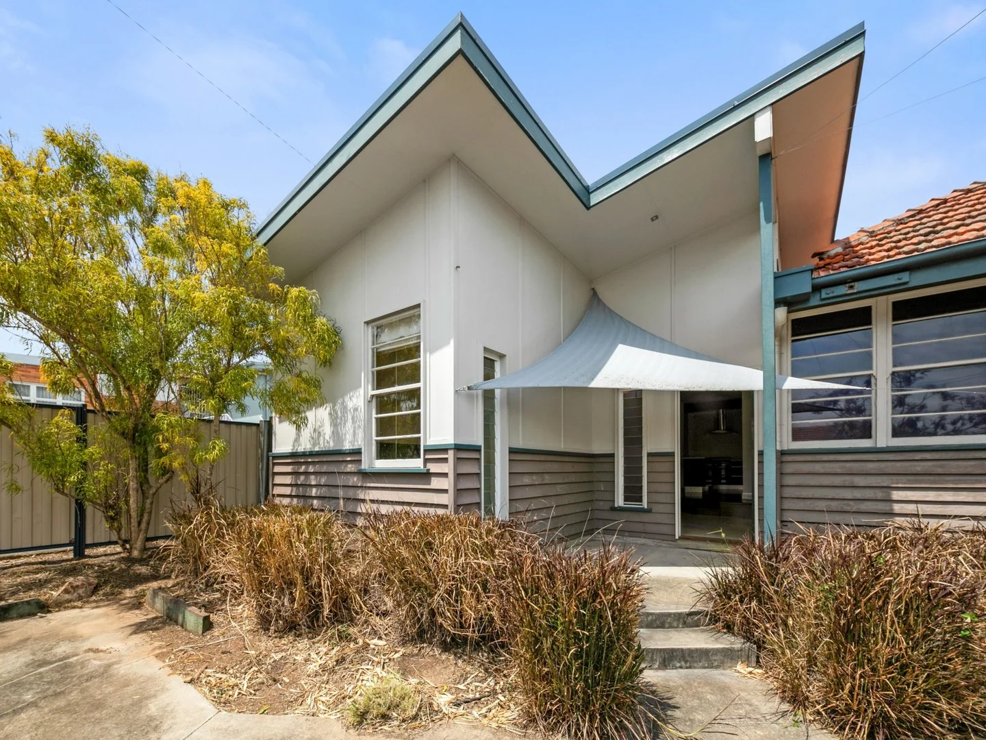 18 Luxworth Street, Moorooka QLD 4105