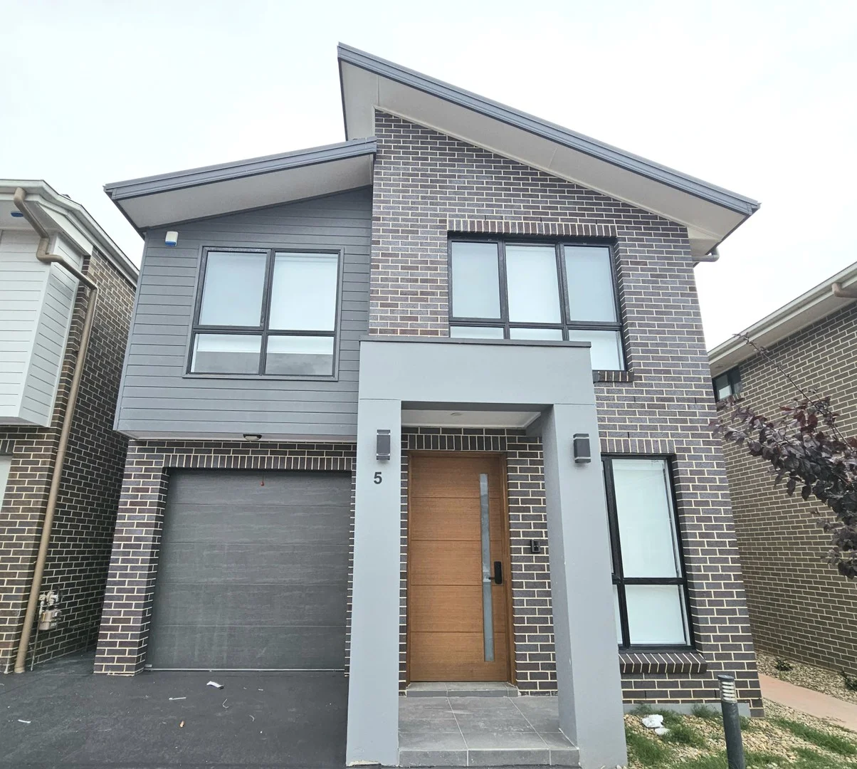 5 Eunice Glade, Riverstone NSW 2765
