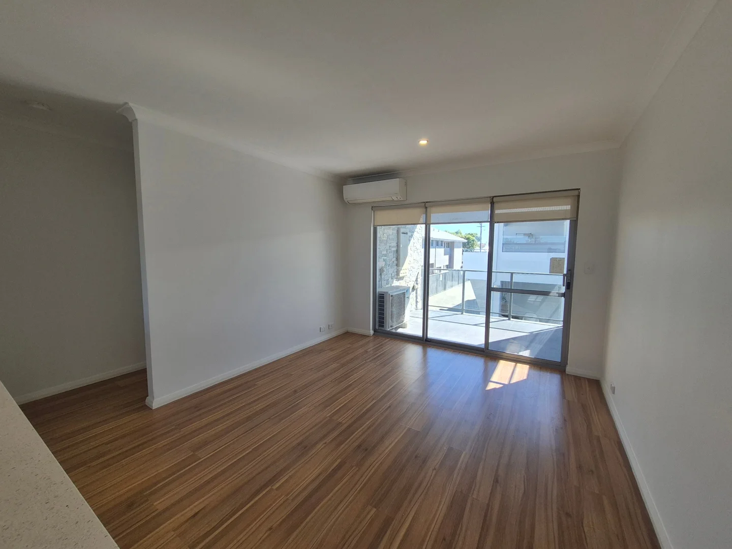 Additional image 10 of 5/360 hardey road, Cloverdale WA 6105