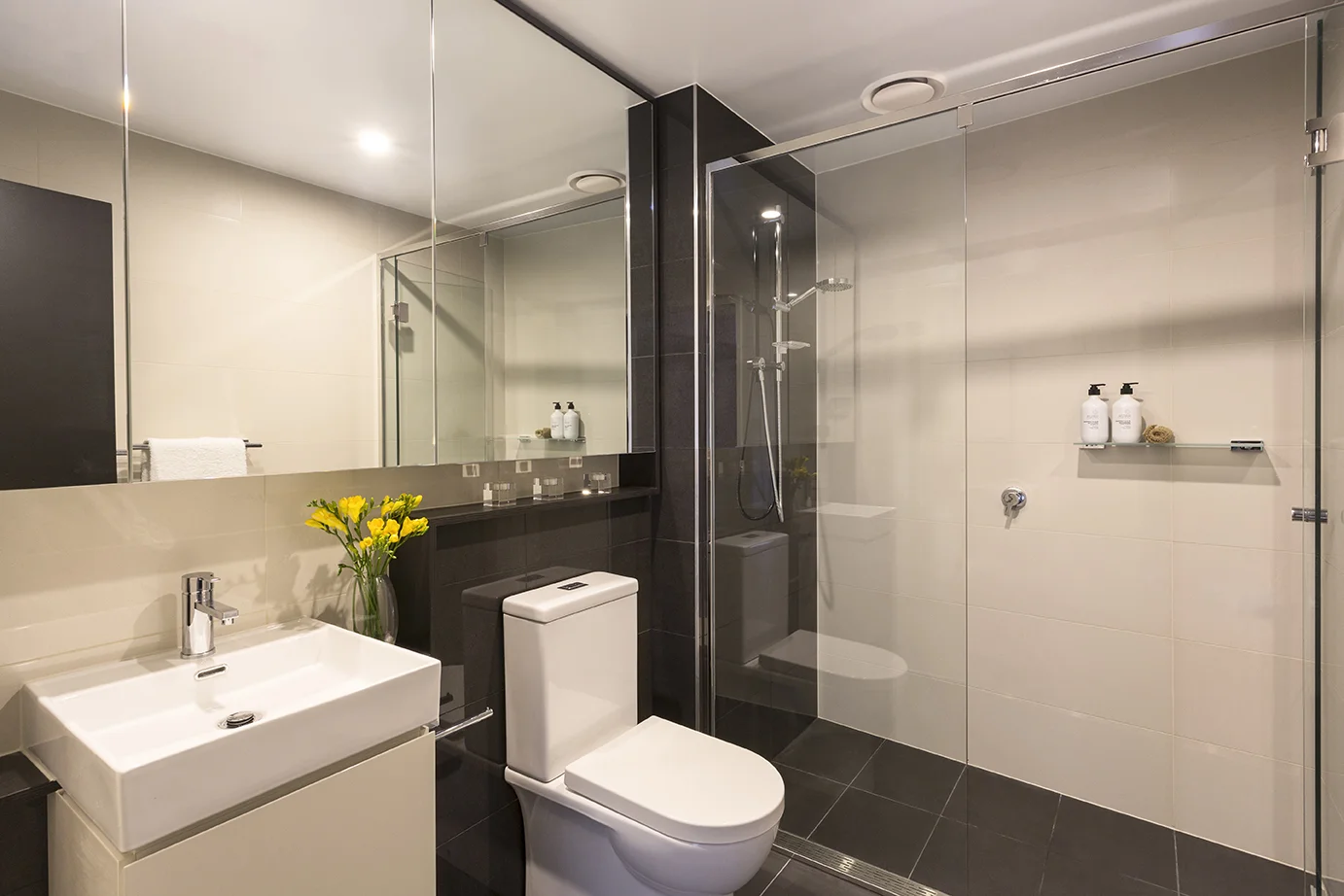1514/3 Yarra Street, South Yarra VIC 3141