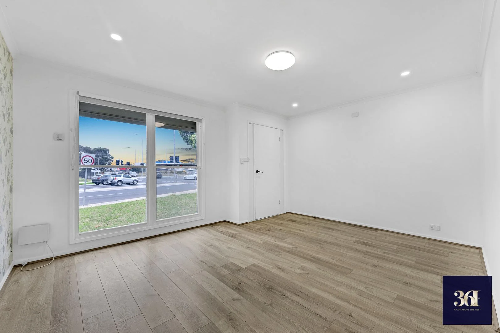 Additional image 4 of 2/2 Railway Avenue, Werribee VIC 3030