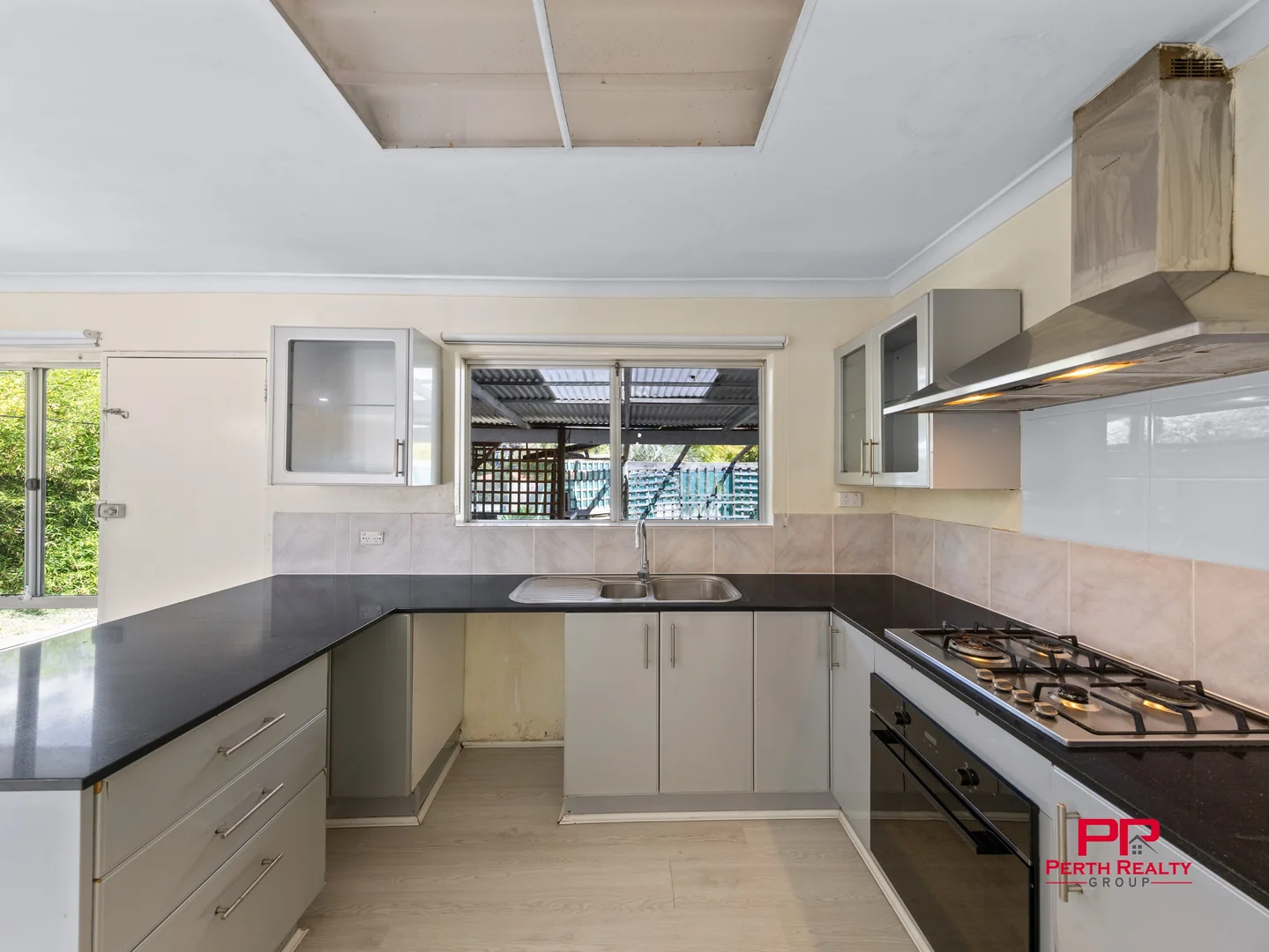Additional image 10 of 51 Cammillo Road, Camillo WA 6111