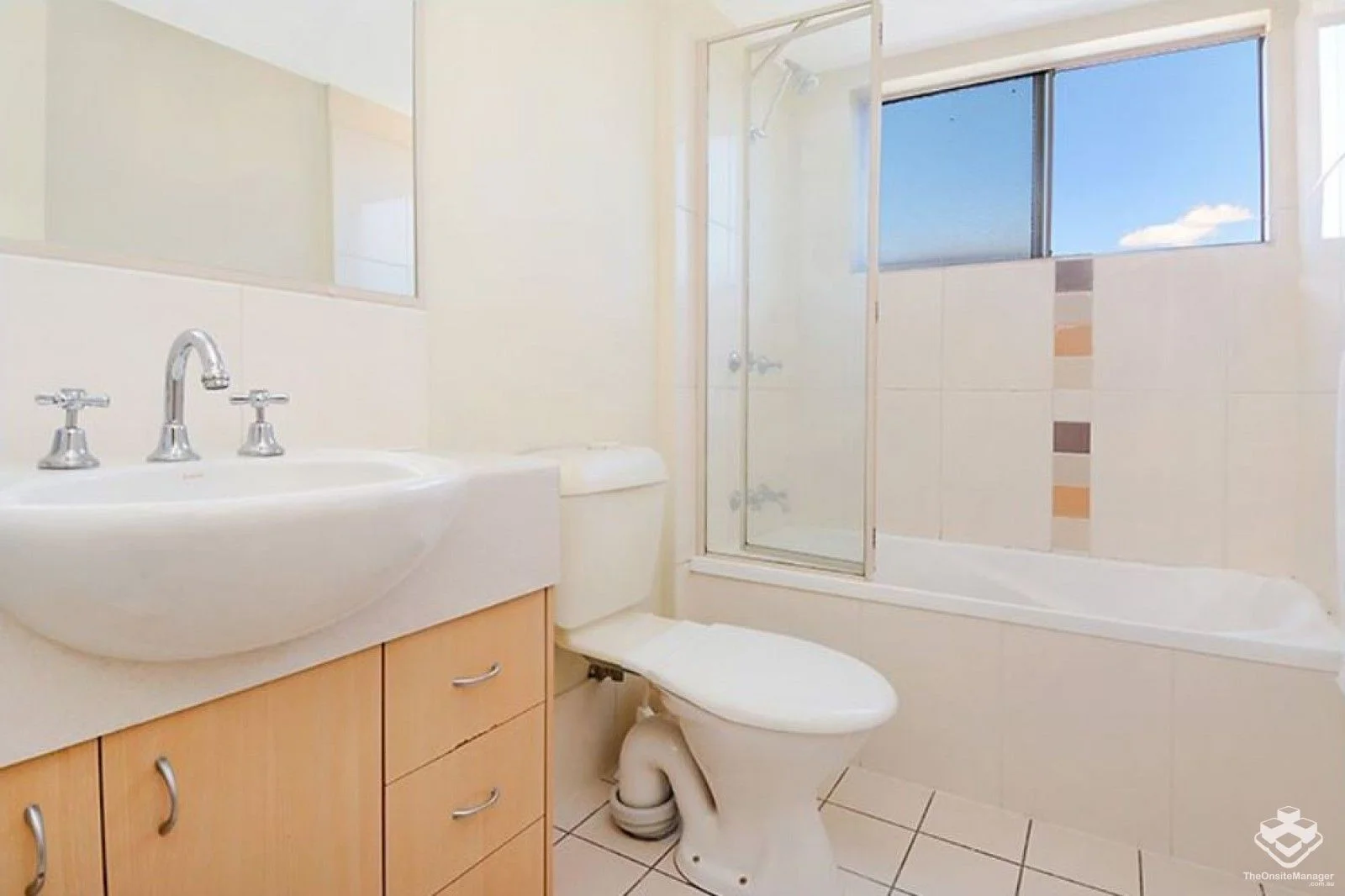 Additional image 6 of ID:21154130/8 Mascar Street, Upper Mount Gravatt QLD 4122