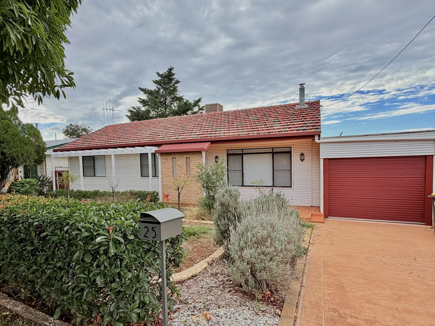 25 Lorking Street, Parkes NSW 2870
